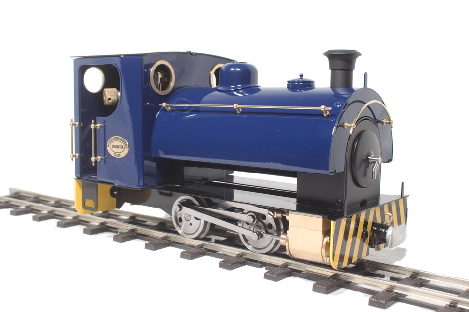 Roundhouse 'Peggie' 0-4-0ST, Live Steam